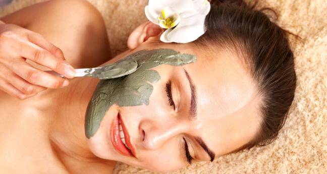Maschere purificanti per il viso fai da te. Scopri come fare una maschera viso purificante fatta in casa con ingredienti naturali ed alcuni consigli per la cura della pelle del viso. Maschere purificanti per il viso fai da te. Scopri come fare una maschera viso purificante fatta in casa con ingredienti naturali ed alcuni consigli per la cura della pelle del viso.