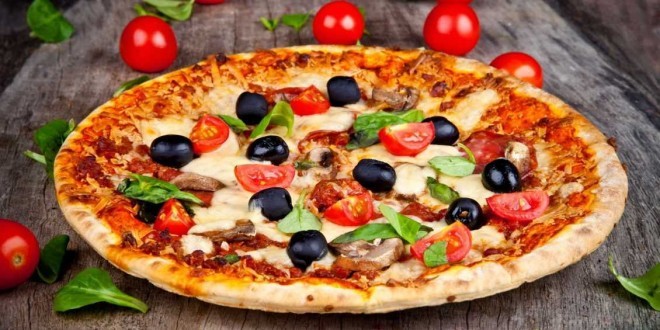 pizza con farina integrale fatta in casa - come fare la pizza integrale in casa ricetta facile e veloce