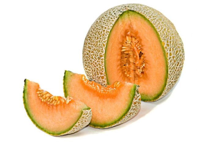 Melone: proprietà, benefici, valori nutrizionali, calorie, utilizzi e controindicazioni Melone: proprietà, benefici, valori nutrizionali, calorie, utilizzi e controindicazioni