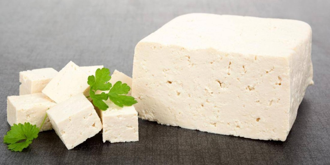Tofu proprietà, benefici, valori nutrizionali, calorie, utilizzi e