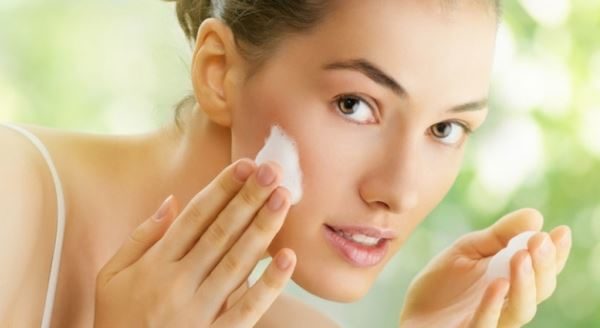 come pulire il viso in modo naturale come pulire il viso in modo naturale
