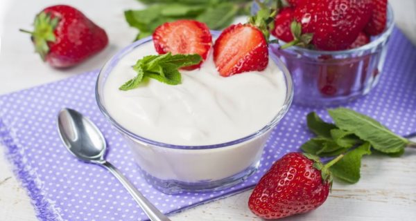 Yogurt Proprietà Benefici Per La Salute Usi E