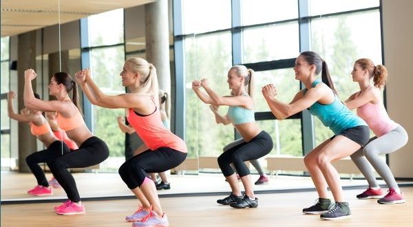 squat con bilanciere per dimagrire