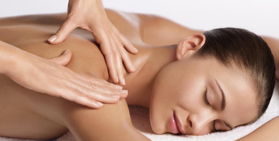 I benefici del massaggio su corpo e mente