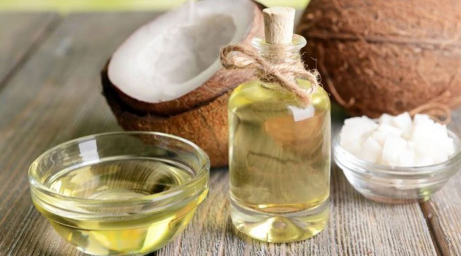 Olio di Cocco: 10 benefici per la salute scientificamente provati. Scopri le proprietà e tutti i benefici per la salute dell'olio di cocco scientificamente provati, come può aiutare per la salute della pelle e capelli, perché aiuta a dimagrire e cosa succede al tuo corpo se consumi ogni giorno poco olio di cocco