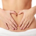 Gonfiore e dolore addominale: le possibili cause