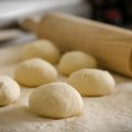 Pane: calorie, valori nutrizionali e come farlo in casa