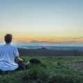 Benefici e caratteristiche della meditazione: quali sono?